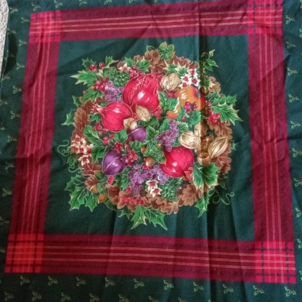FABRIC - #827 Christmas Pillow Holiday Panels Quilt Blocks - 4 panels